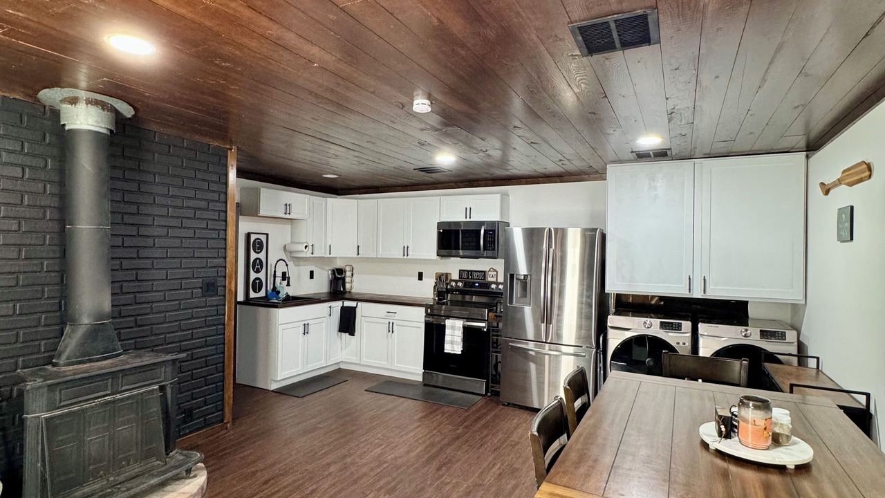 Photo of Kitchen in Grove