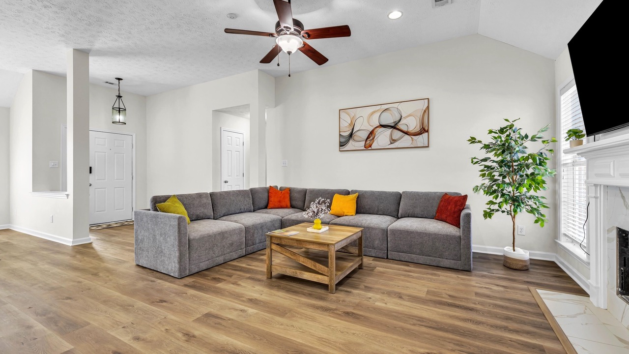 Photo of Livingroom in Prattville