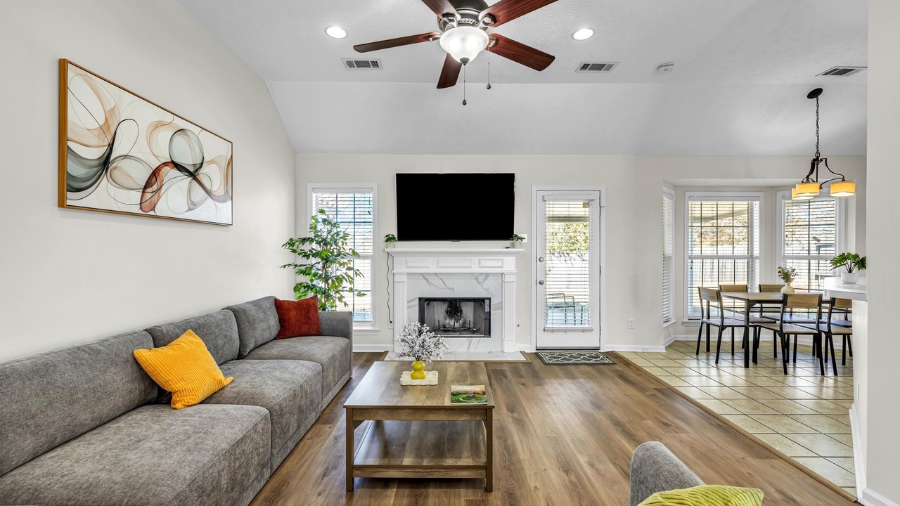 Photo of Livingroom in Prattville