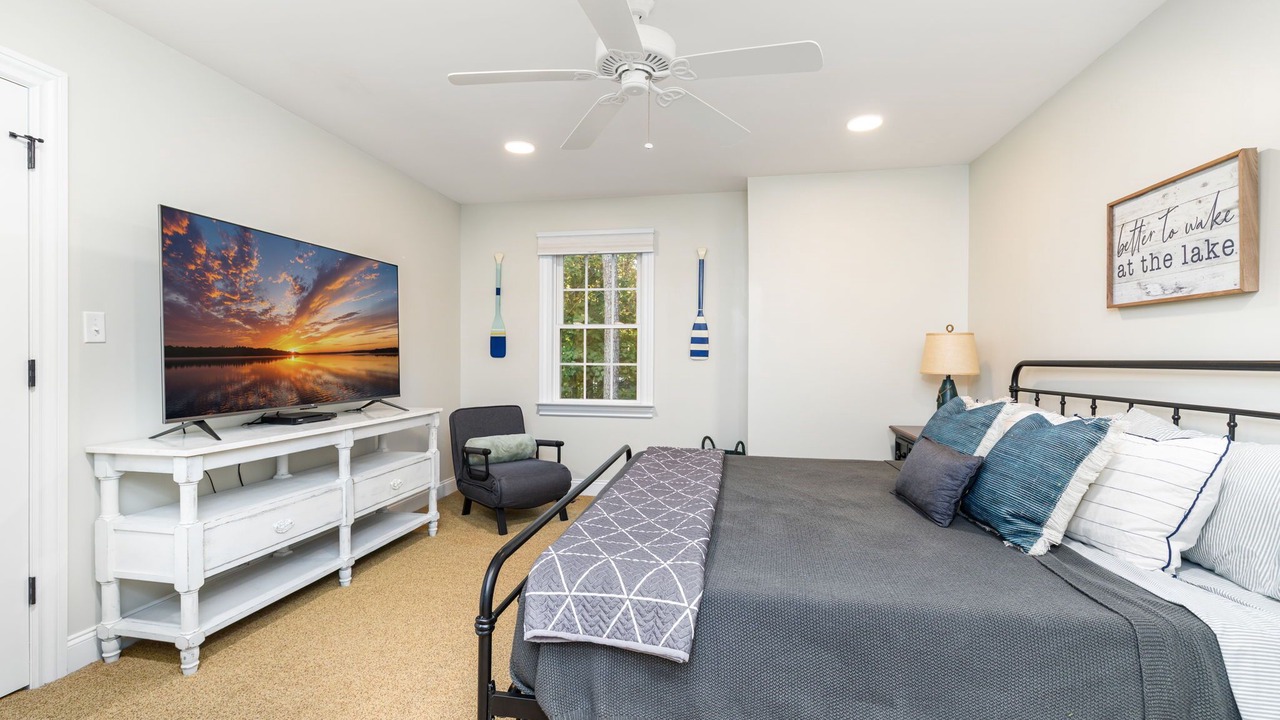 Photo of Bedroom in Wise