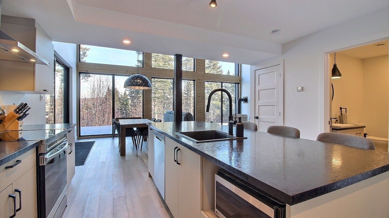 Photo of Kitchen in Saint Urbain