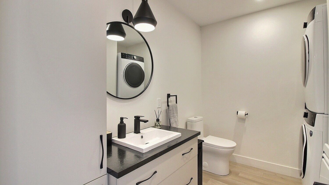 Photo of Bathroom in Saint Urbain