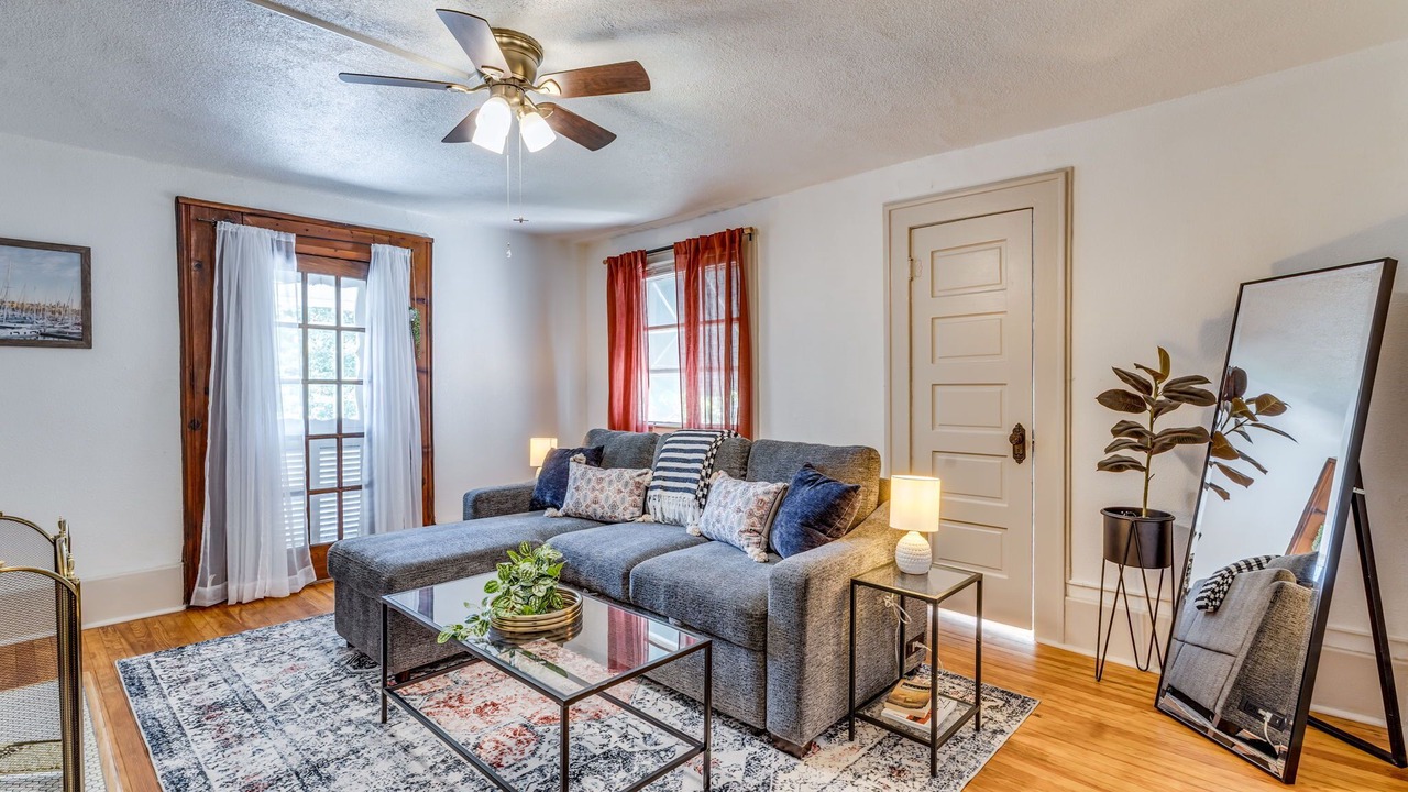Photo of Livingroom in Wichita