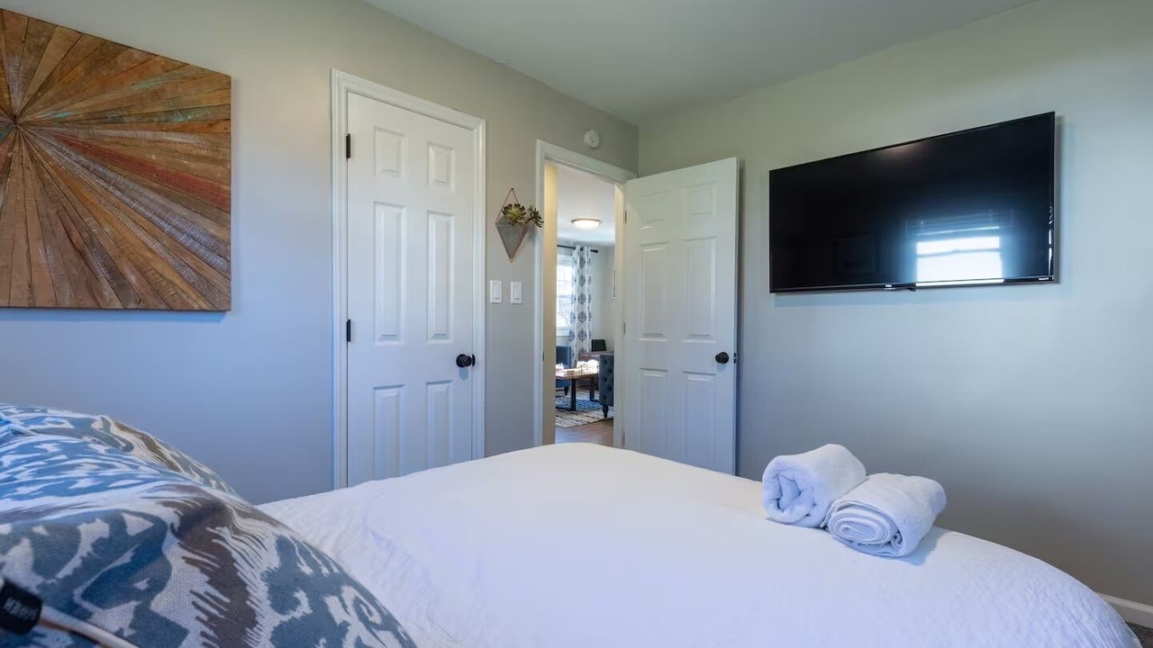 Photo of Bedroom in Apex
