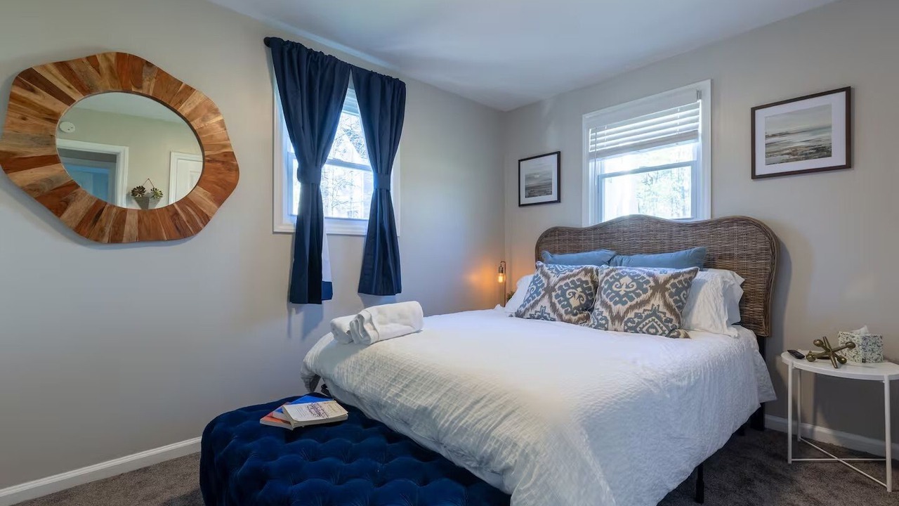 Photo of Bedroom in Apex