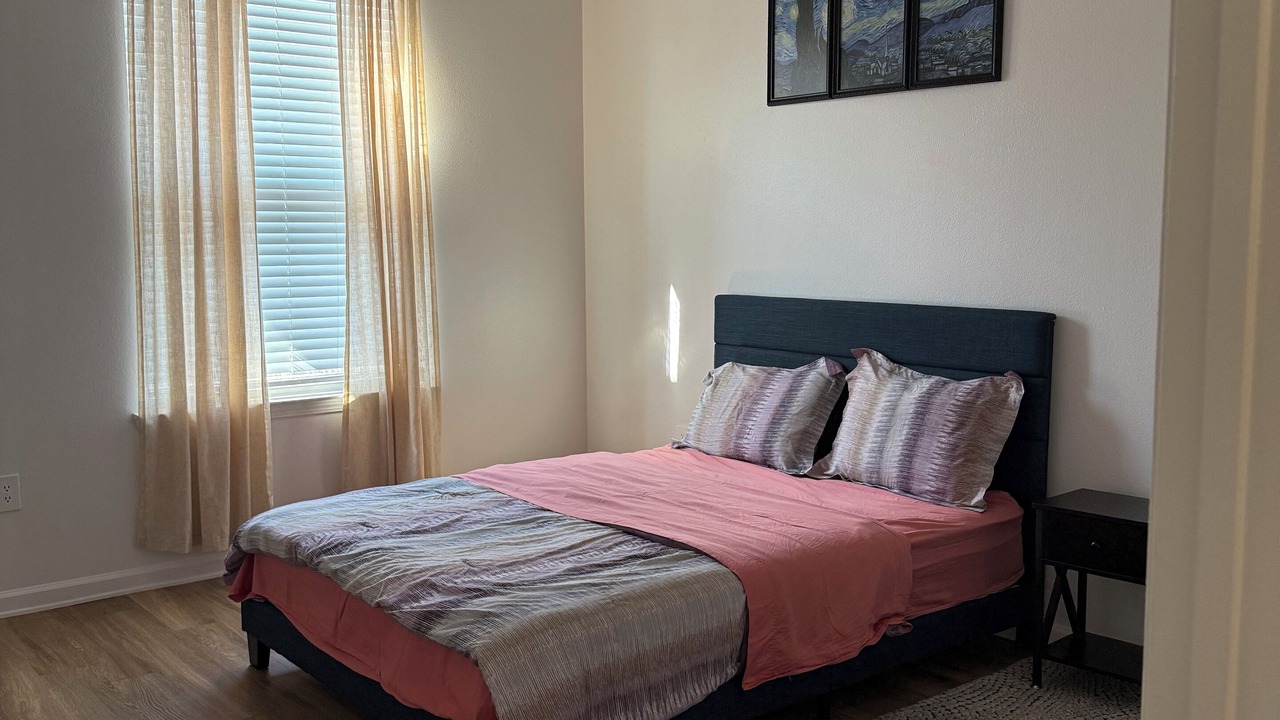 Photo of Bedroom in Frisco
