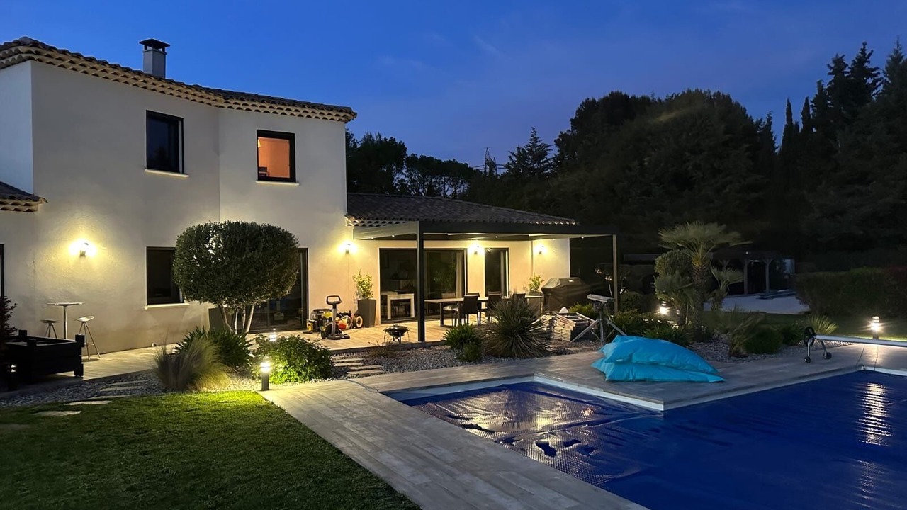 Photo of Outdoor in Bouc-Bel-Air