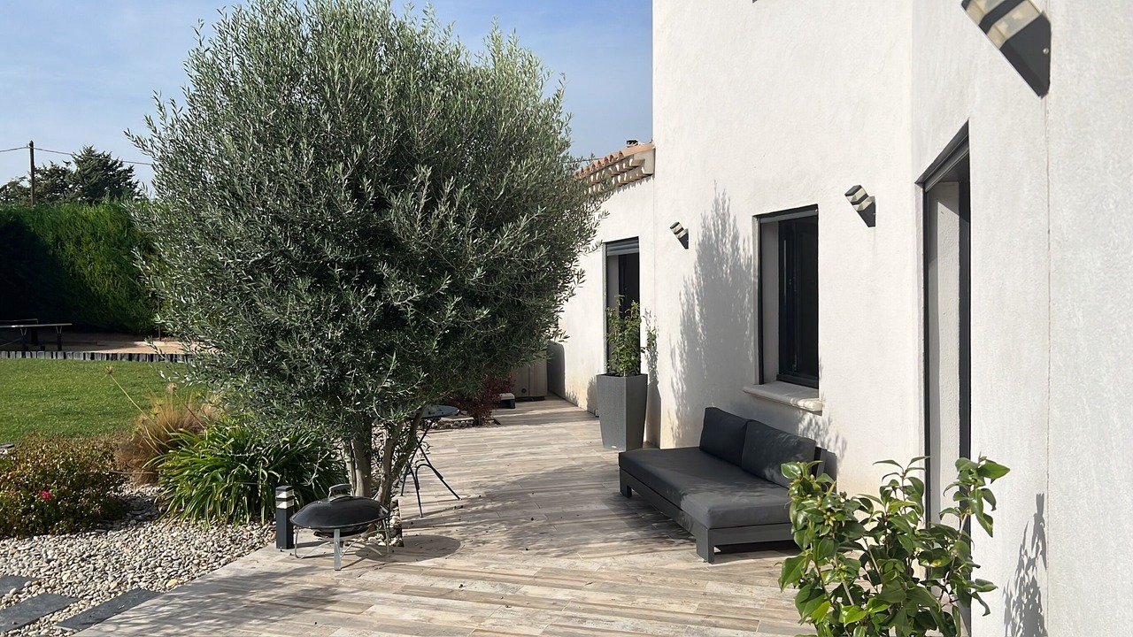 Photo of Patio Balcony in Bouc-Bel-Air