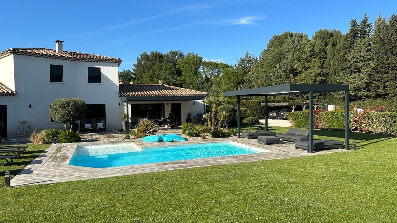 Photo of Outdoor in Bouc-Bel-Air