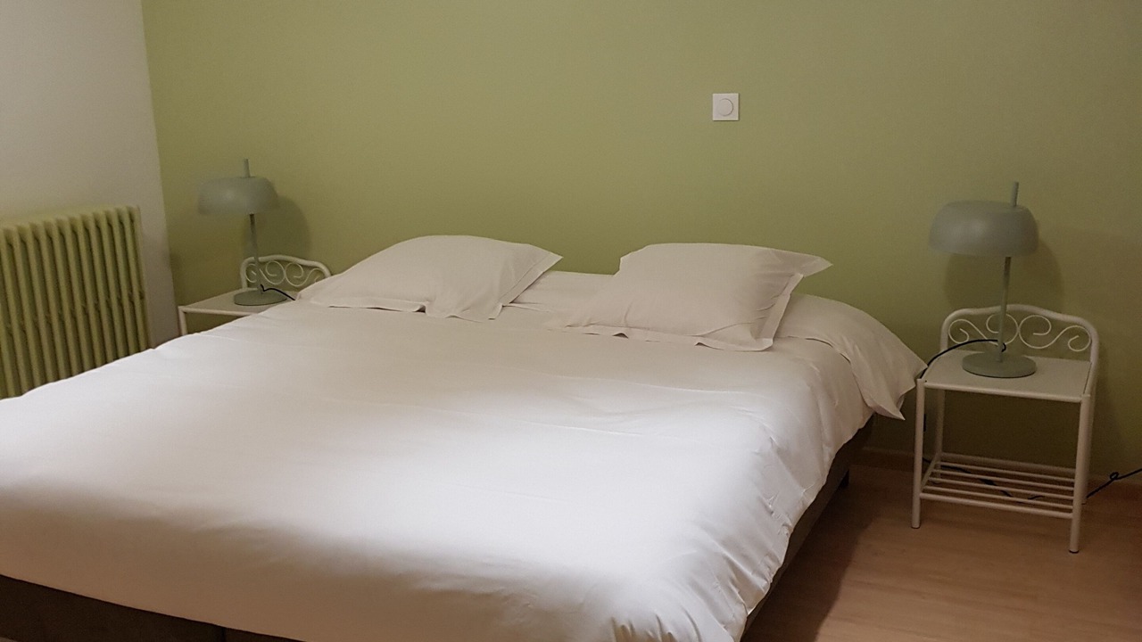 Photo of Bedroom in Saint-Bonnet-de-Cray