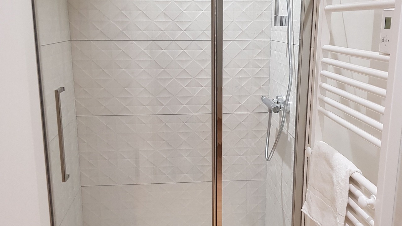 Photo of Bathroom in Saint-Bonnet-de-Cray