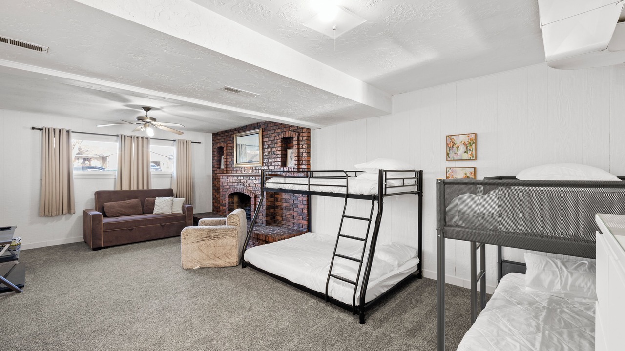 Photo of Bedroom in Murray