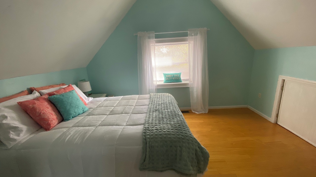 Photo of Bedroom in Brant Rock
