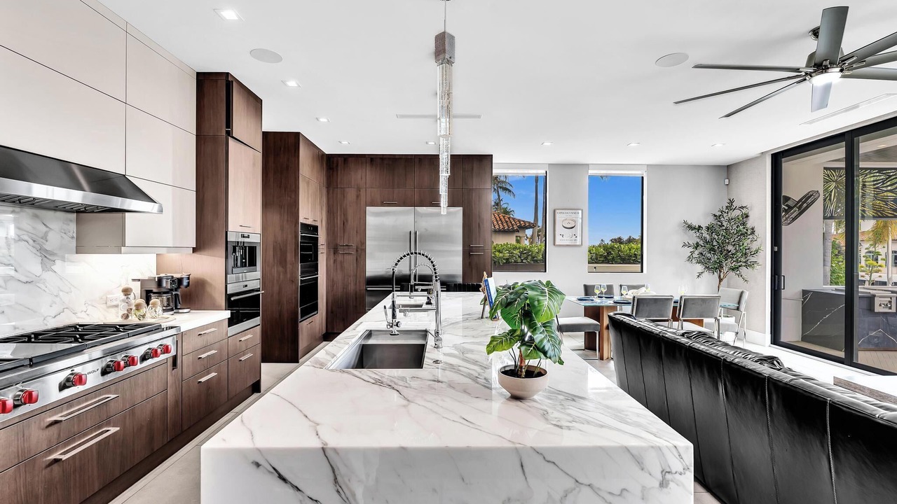 Photo of Kitchen in Las Olas Isles
