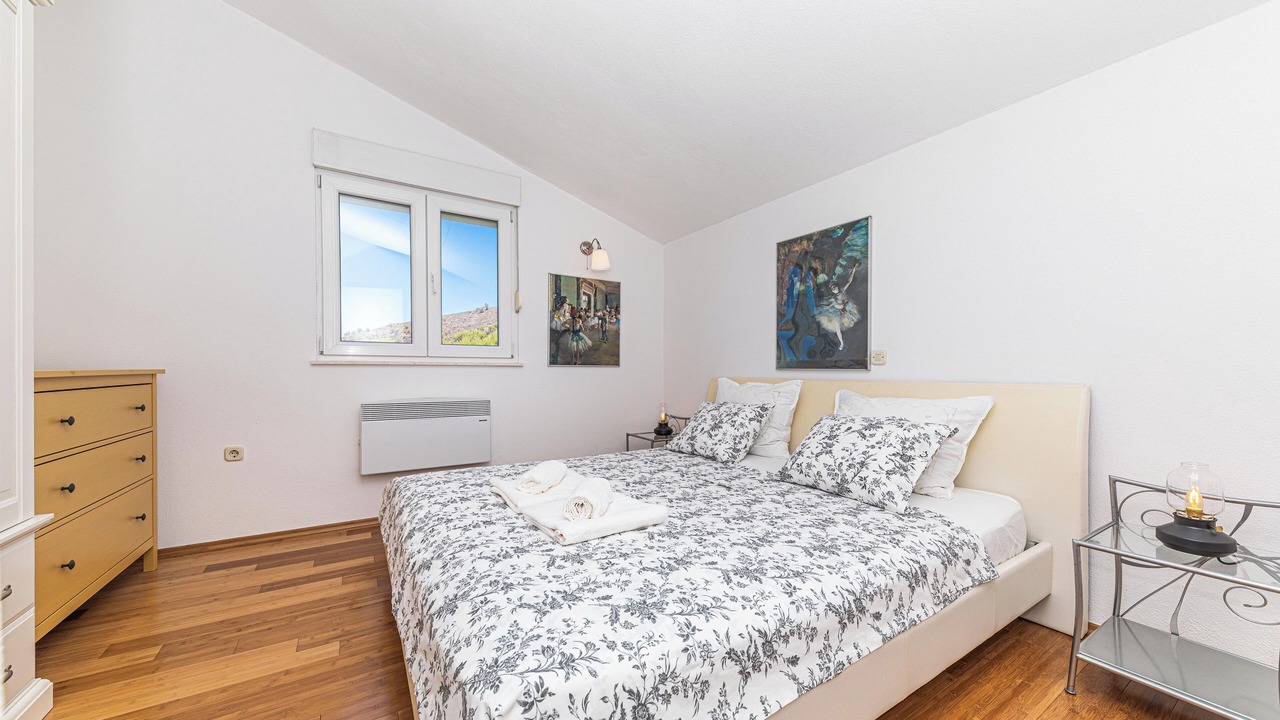 Photo of Bedroom in Zrnovnica