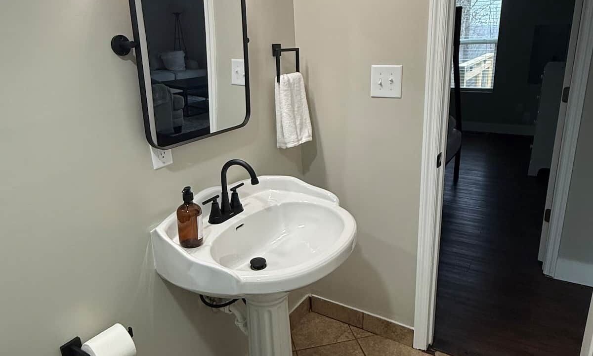 Photo of Bathroom in Marrowbone