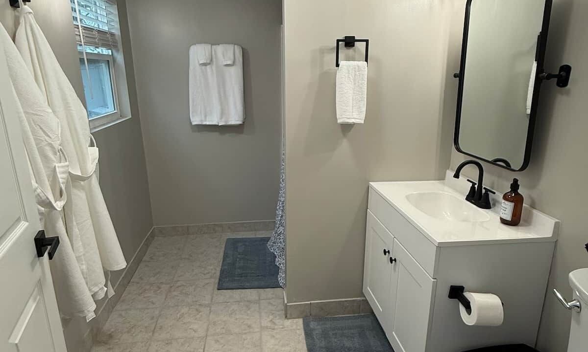 Photo of Bathroom in Marrowbone