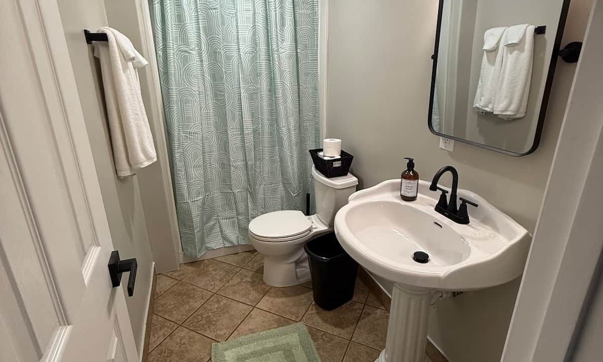 Photo of Bathroom in Marrowbone
