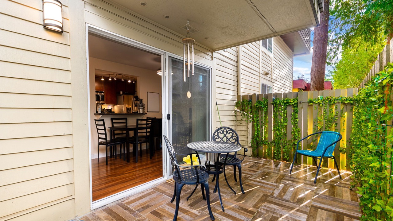 Photo of Outdoor in Lake Hills