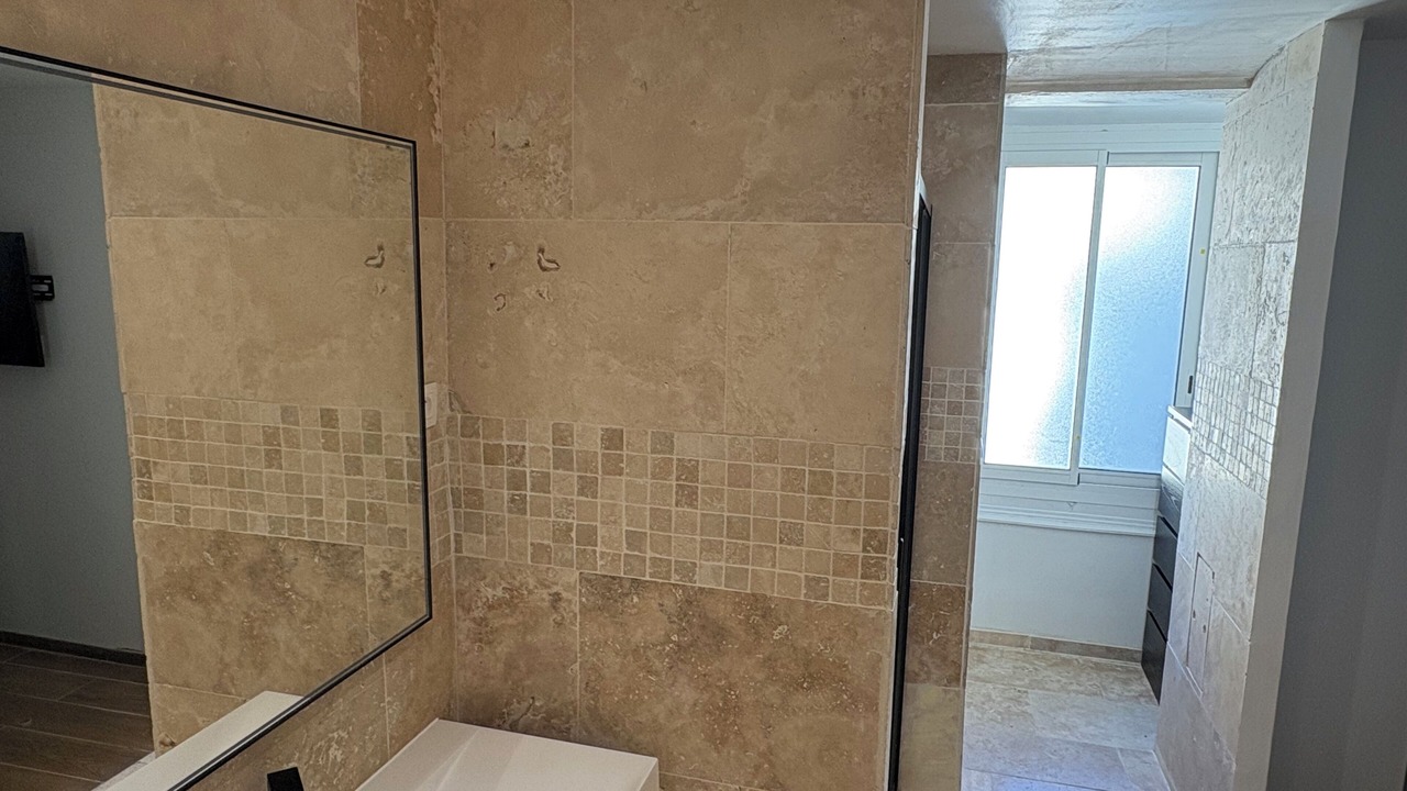 Photo of Bathroom in Belley