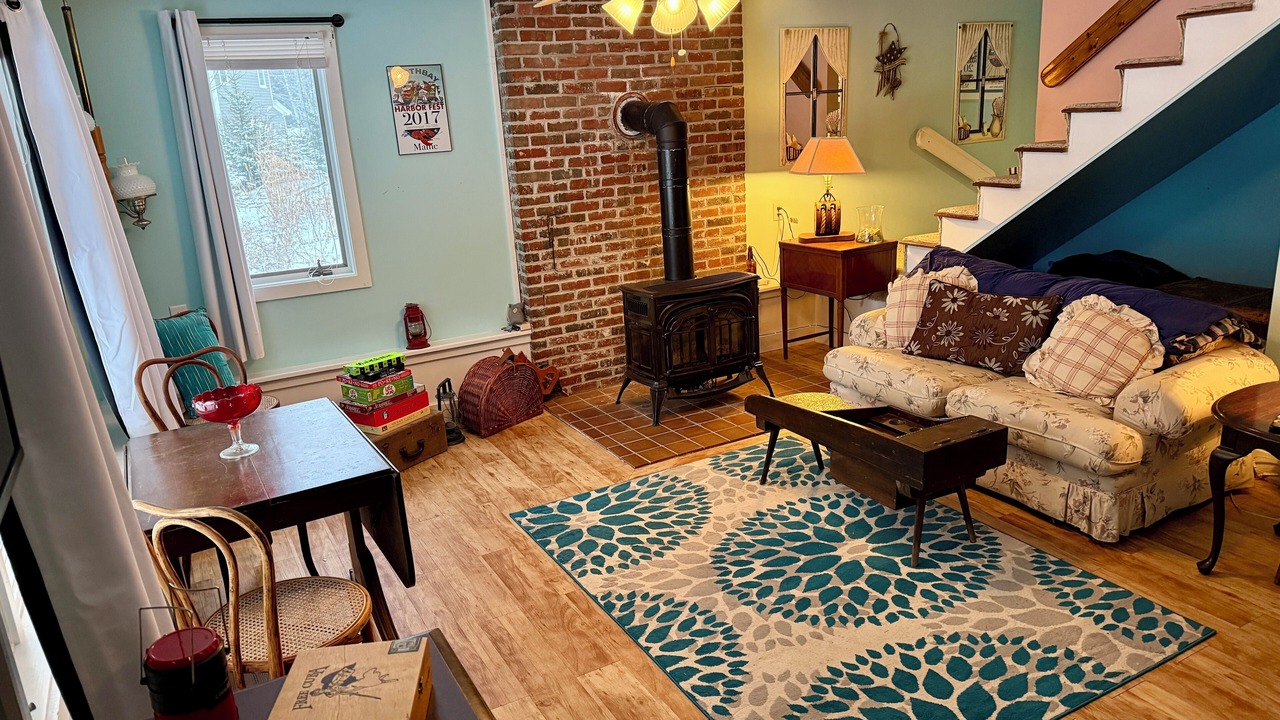 Photo of Bedroom in New Harbor
