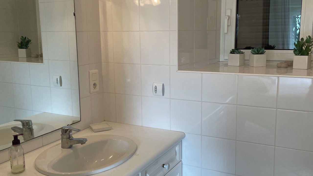 Photo of Bathroom in Laval