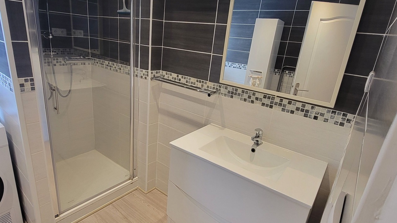 Photo of Bathroom in Equihen-Plage