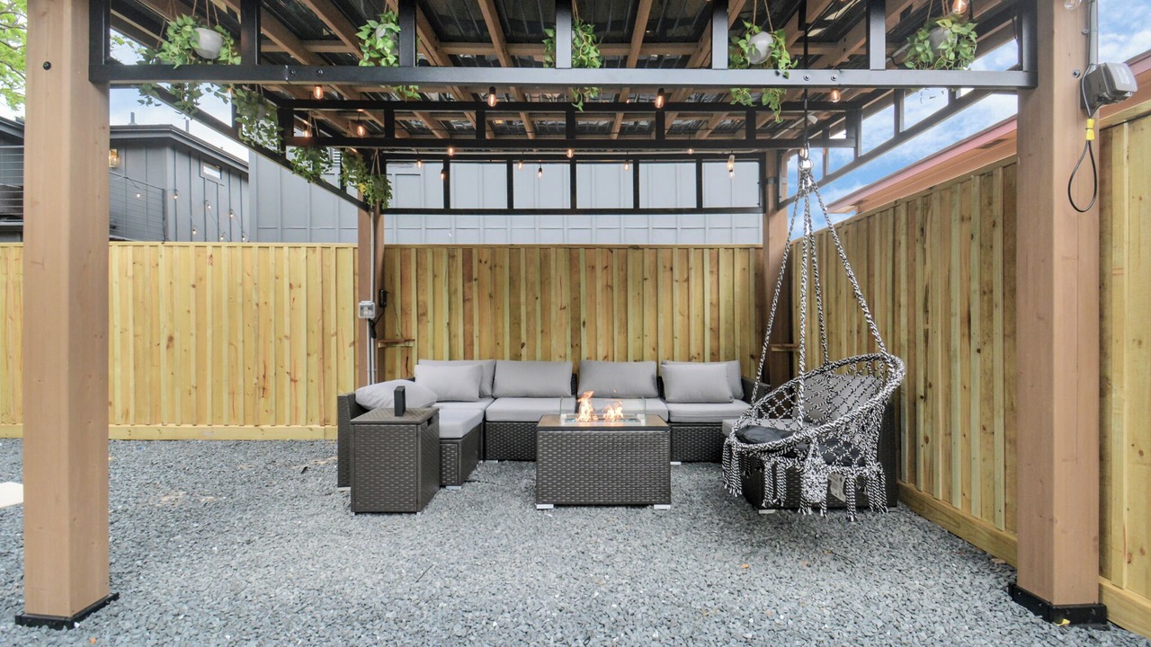 Photo of Patio Balcony in Greater East End