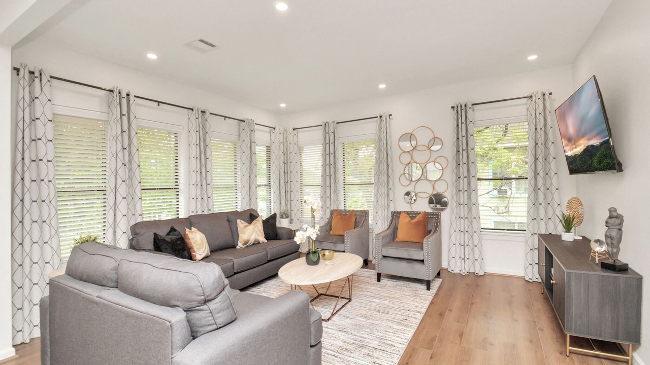 Photo of Livingroom in Greater East End