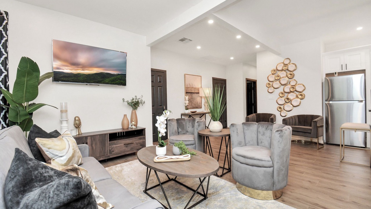 Photo of Livingroom in Greater East End