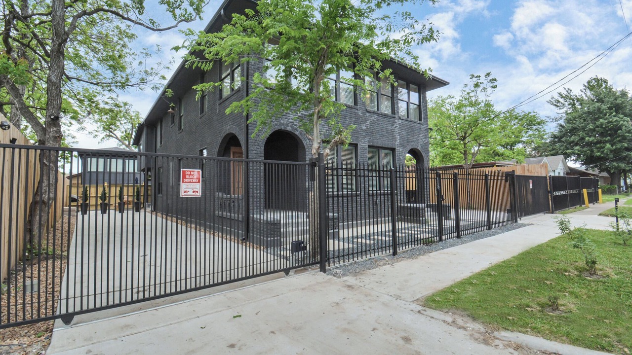 Photo of Outdoor in Greater East End