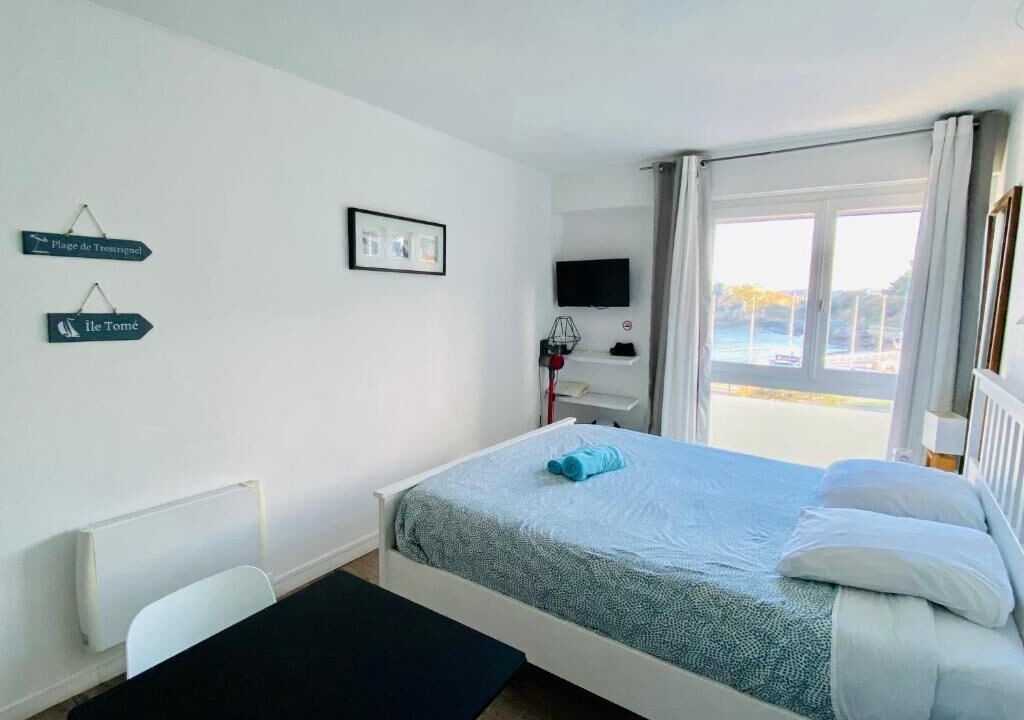 Photo of Bedroom in Perros-Guirec