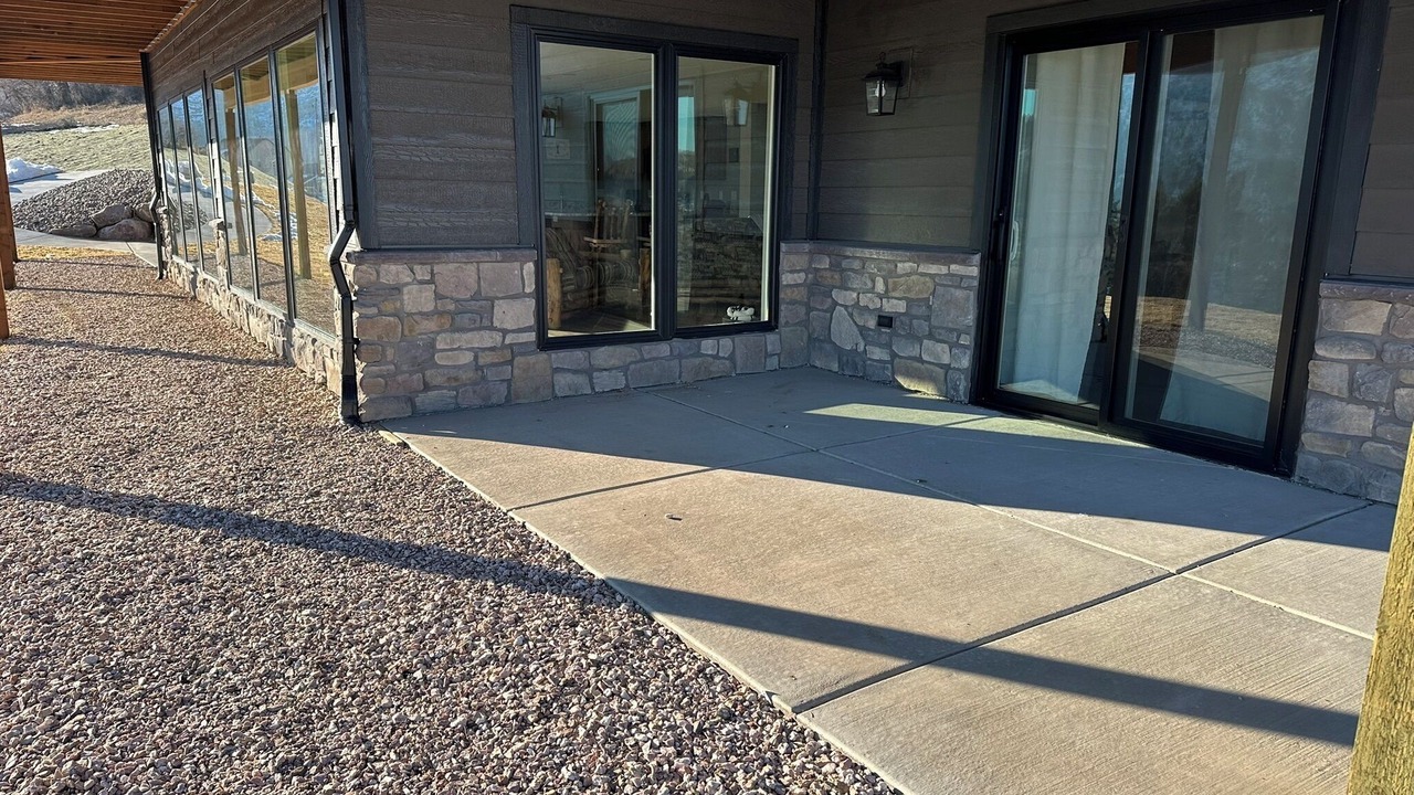 Photo of Outdoor in Mountain Green
