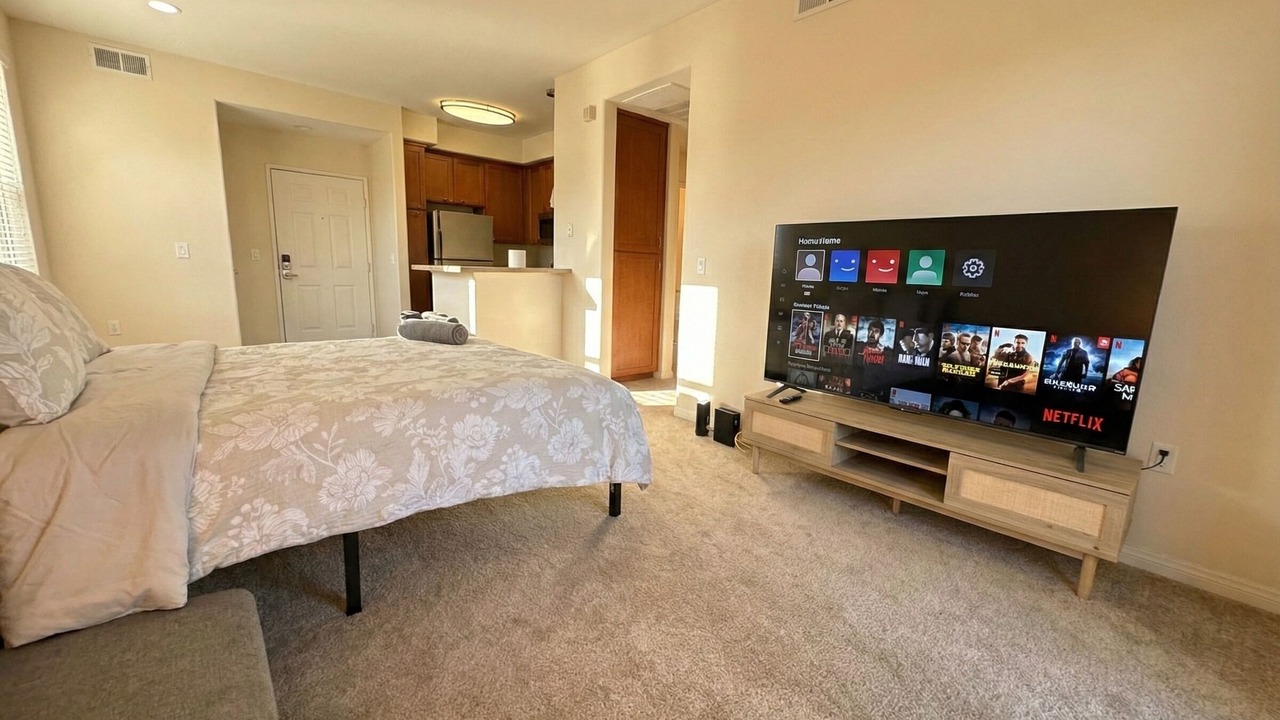 Photo of Bedroom in Del Rey