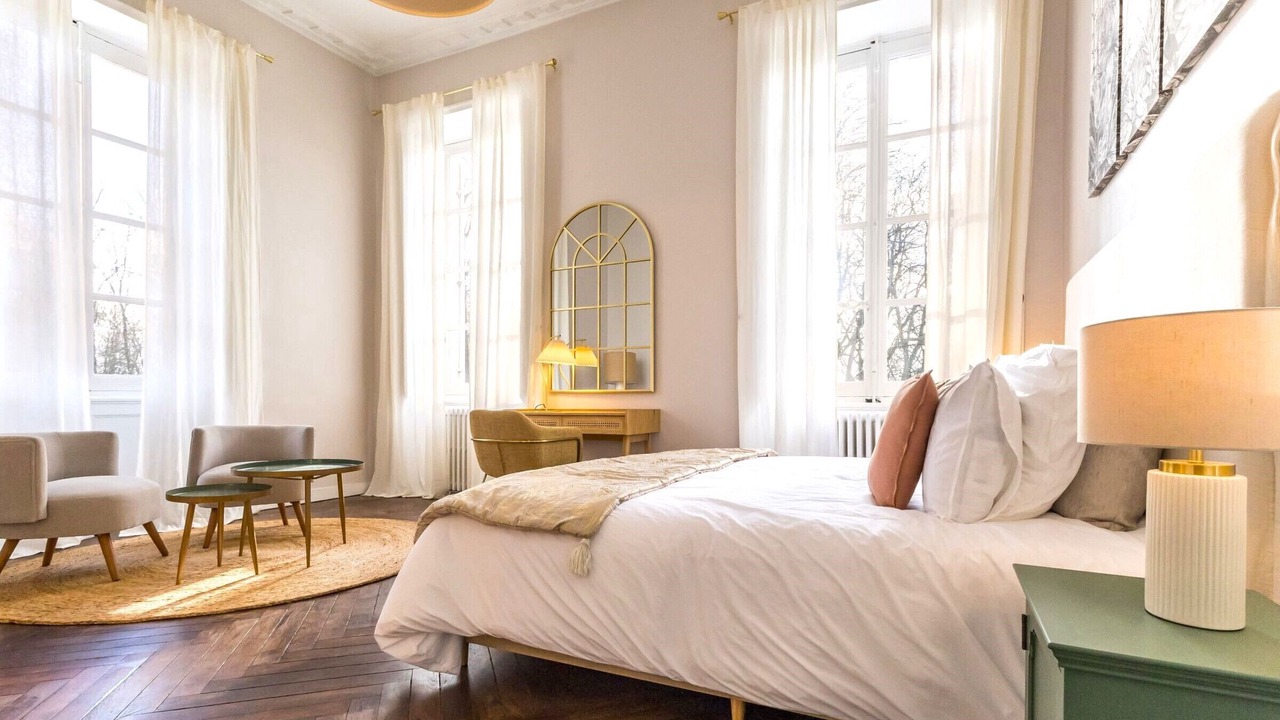 Photo of Bedroom in Saint-Etienne-de-Montluc