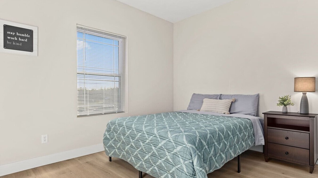 Photo of Bedroom in Orange Prairie