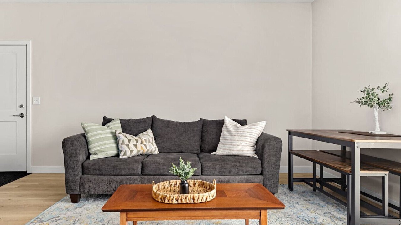 Photo of Livingroom in Orange Prairie
