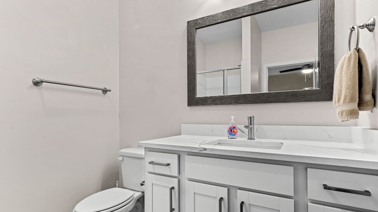 Photo of Bathroom in Orange Prairie