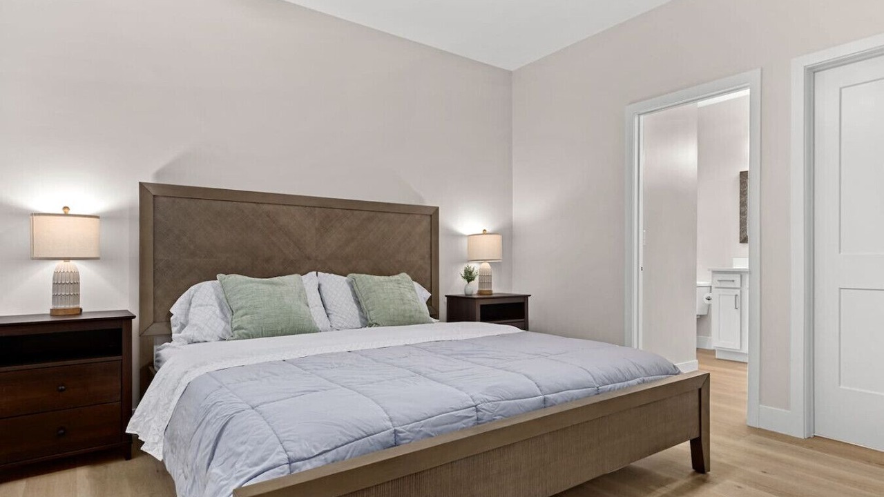 Photo of Bedroom in Orange Prairie