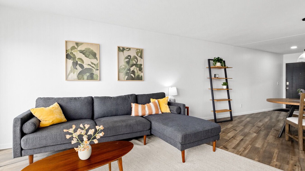 Photo of Livingroom in Orange Prairie