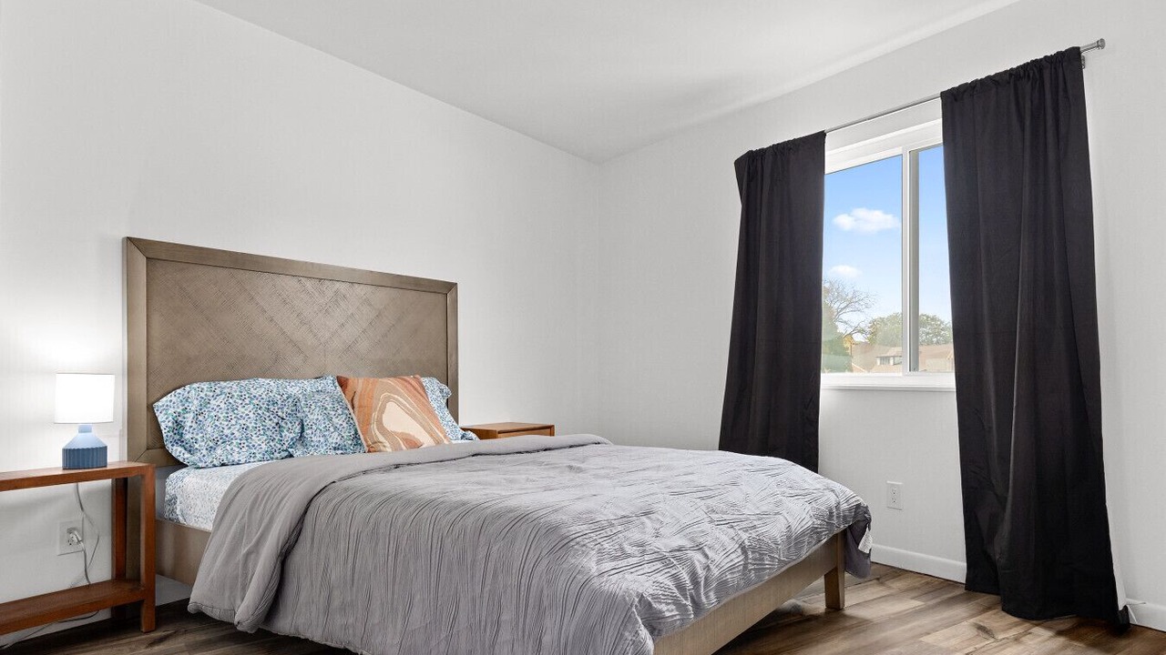 Photo of Bedroom in Orange Prairie