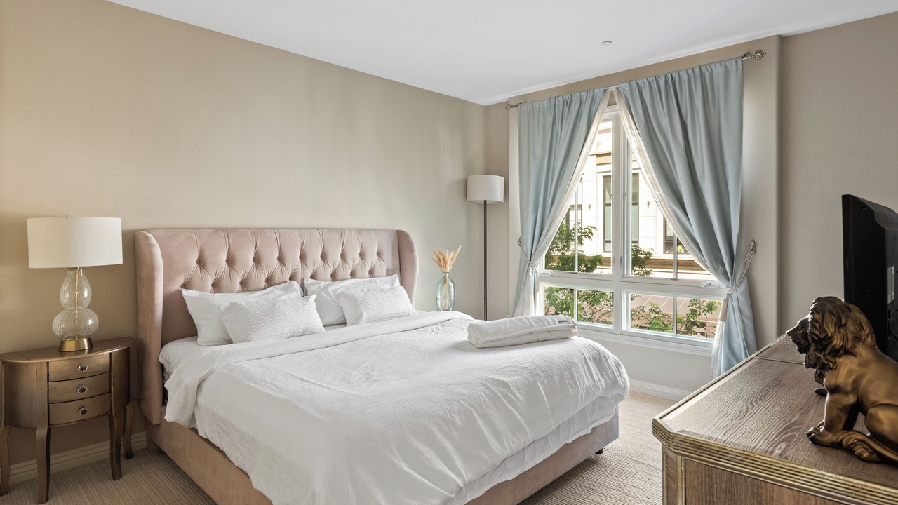 Photo of Bedroom in Downtown