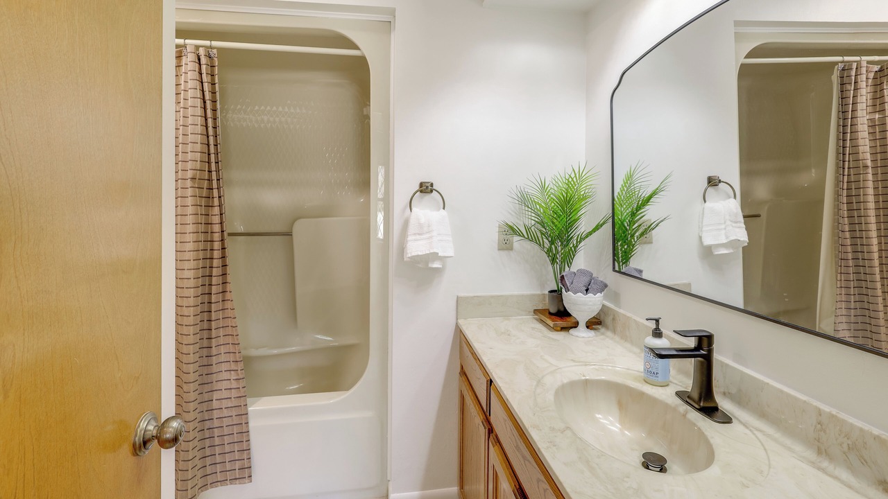 Photo of Bathroom in Swinging Bridge Village