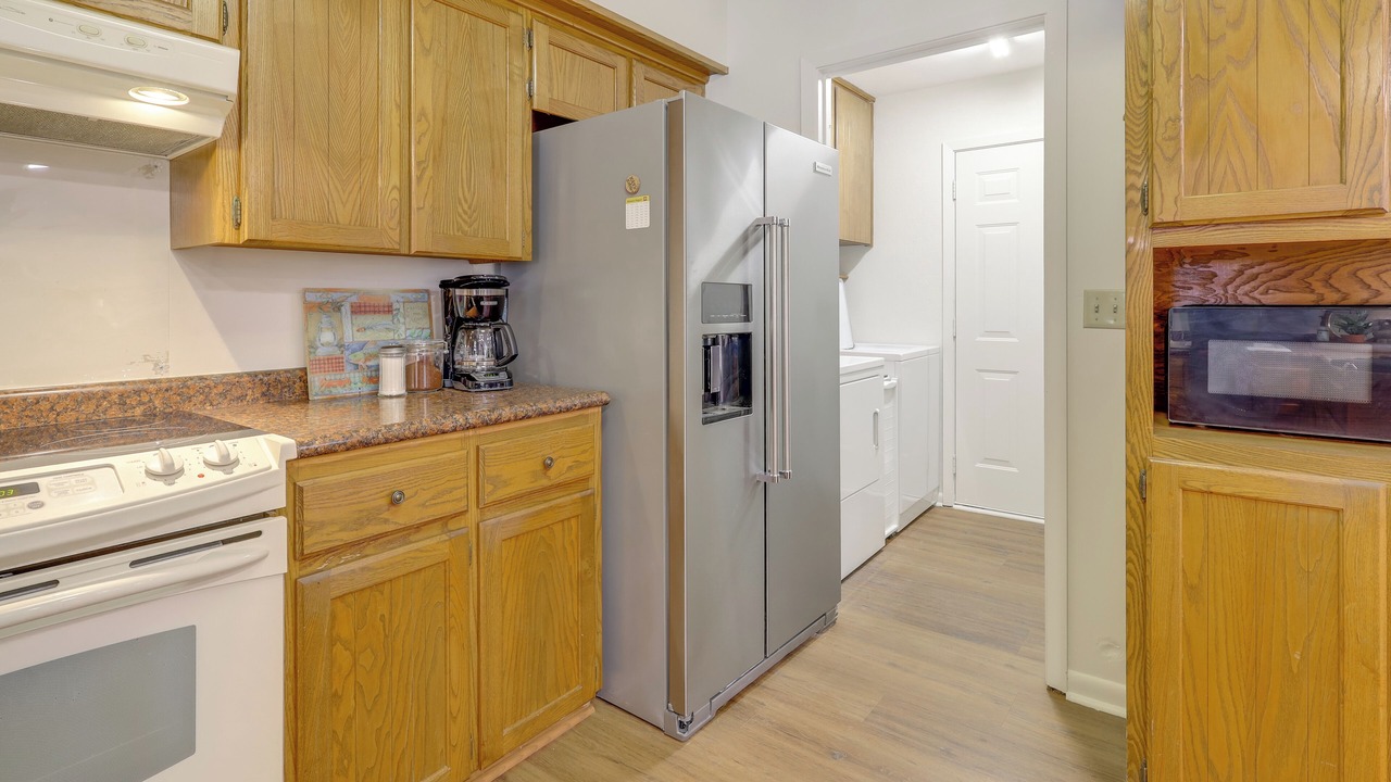 Photo of Kitchen in Swinging Bridge Village