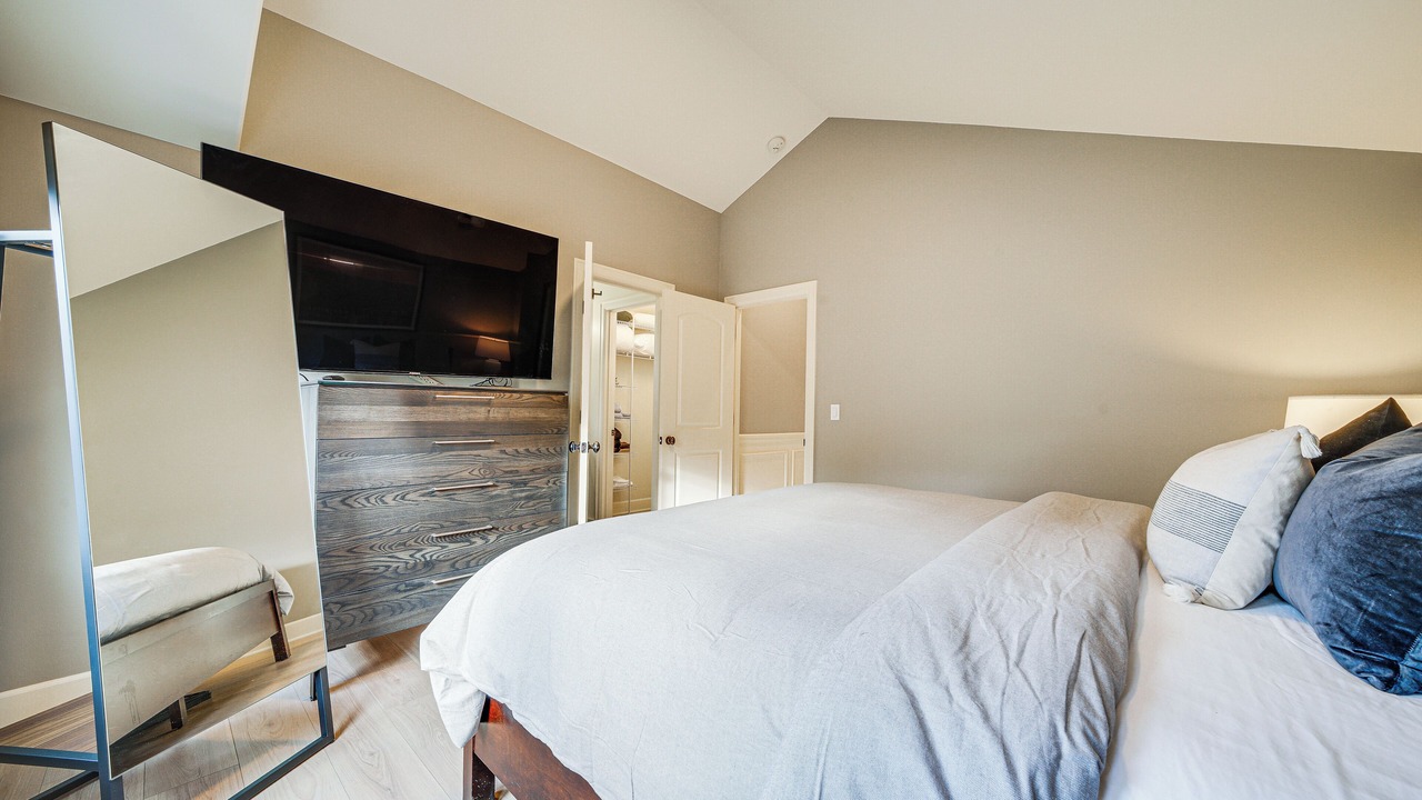 Photo of Bedroom in Central District