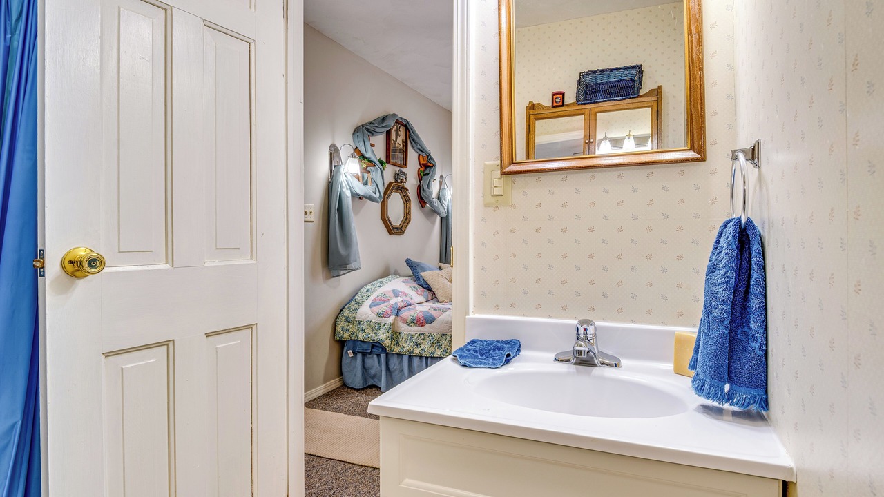 Photo of Bathroom in Delphi