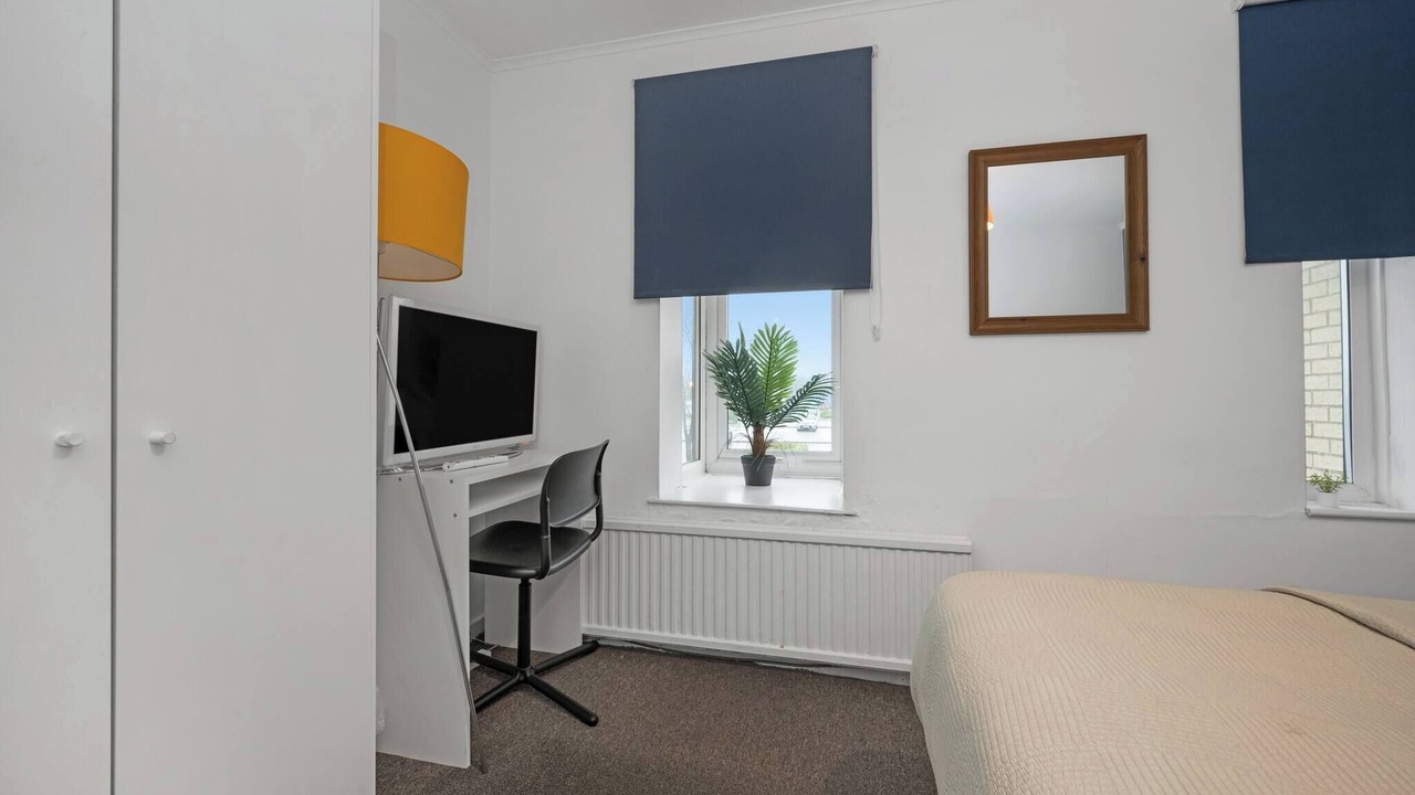 Photo of Bedroom in Central Milton Keynes