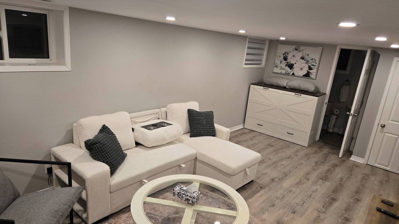 Photo of Livingroom in Belleville