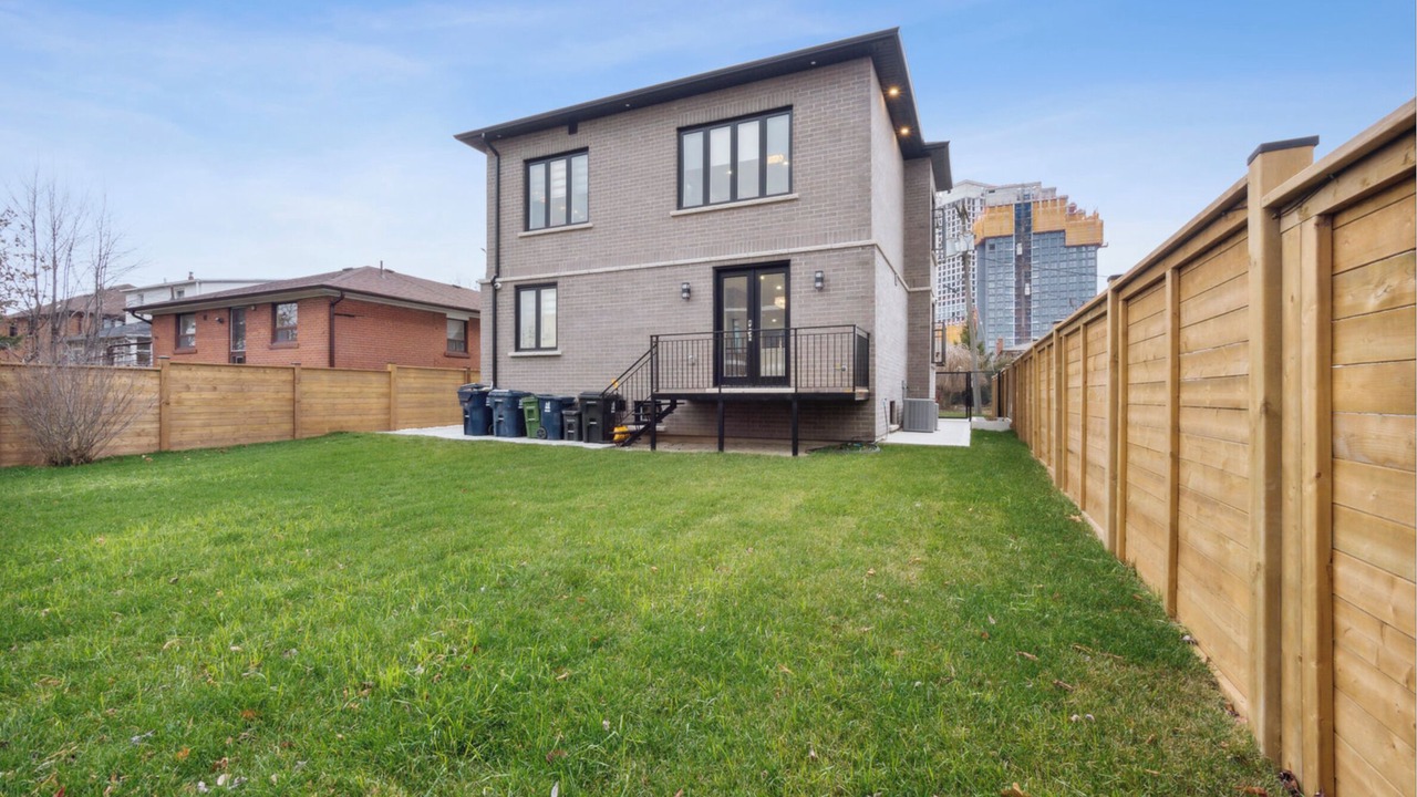 Photo of Outdoor in North York
