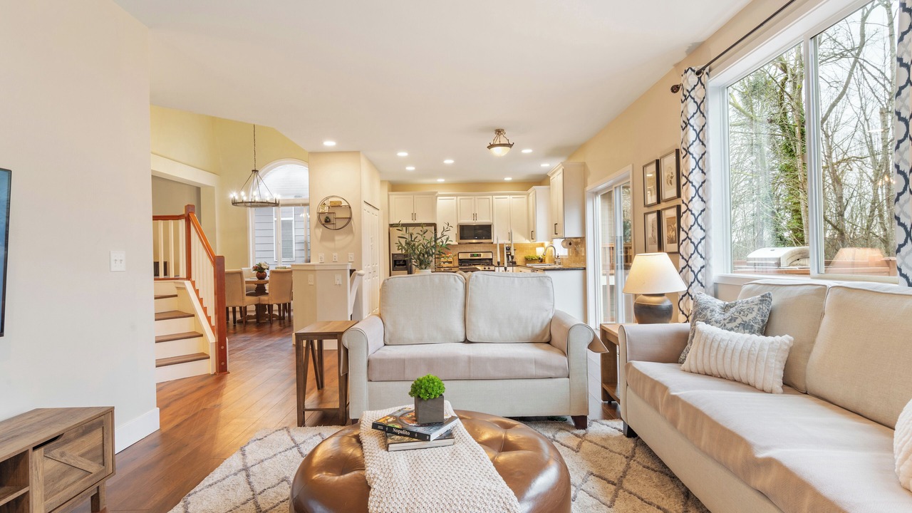 Photo of Livingroom in Mountlake Terrace